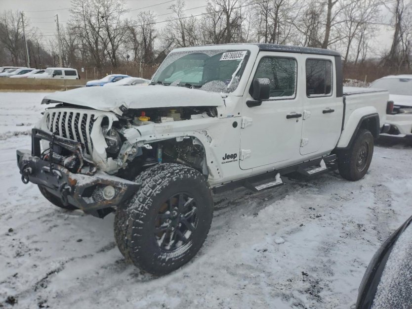 Salvage 2022 Jeep Gladiator Sport