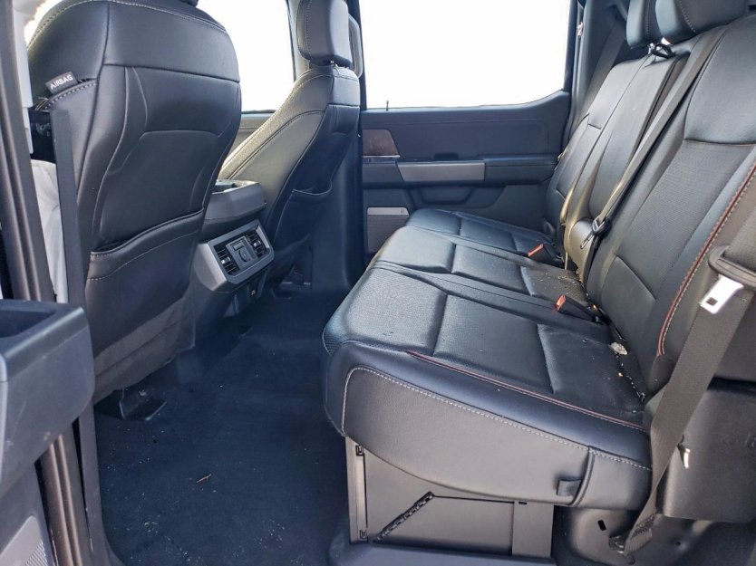 Salvage 2023 Ford F350 