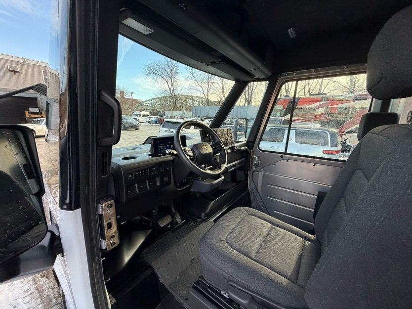 Salvage 2025 Chevrolet Brightdrop 600