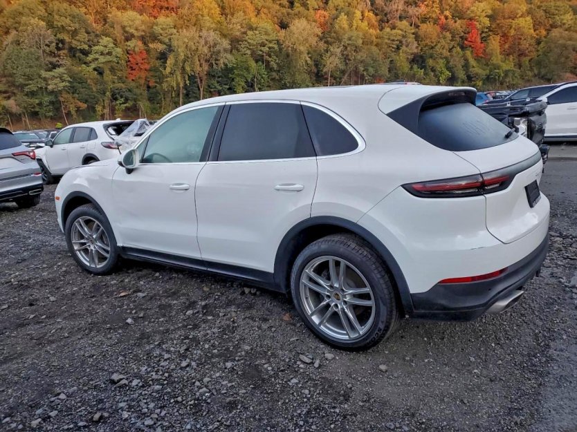 Salvage 2023 Porsche Cayenne 