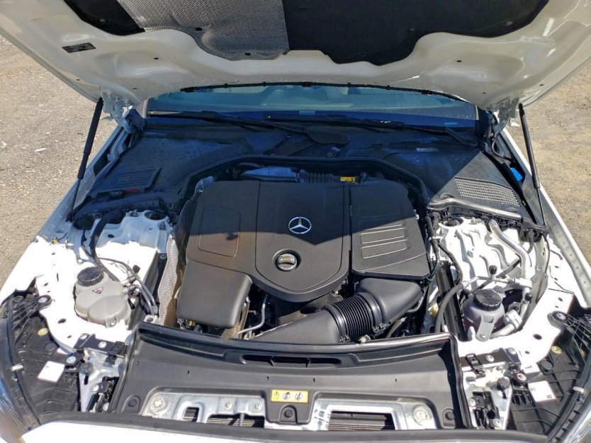 Salvage 2023 Mercedes-benz C 300 4matic