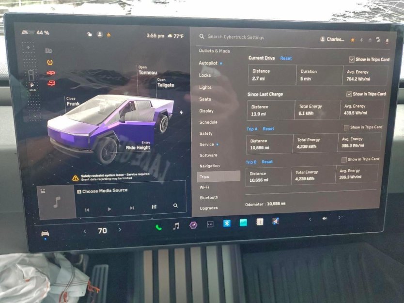 Salvage 2024 Tesla Cybertruck 