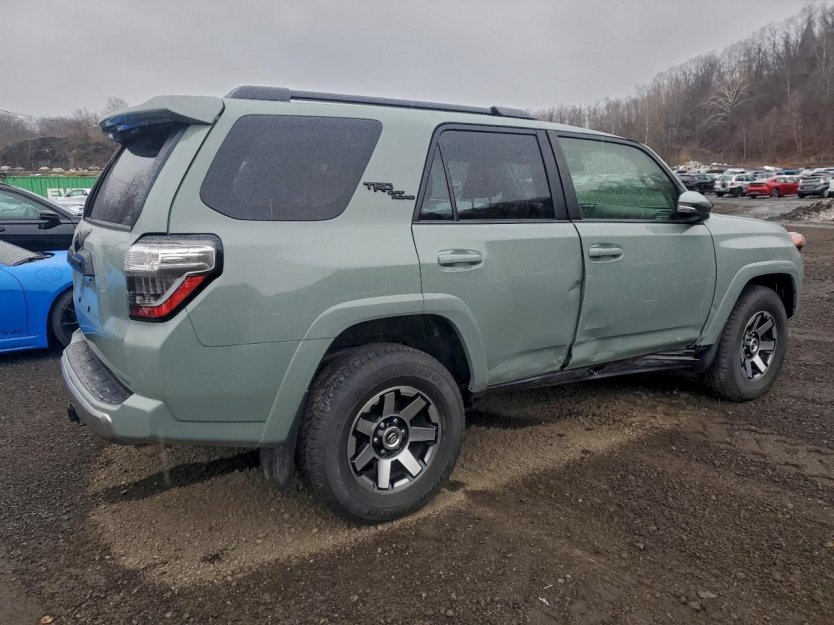 Salvage 2023 Toyota 4runner Se