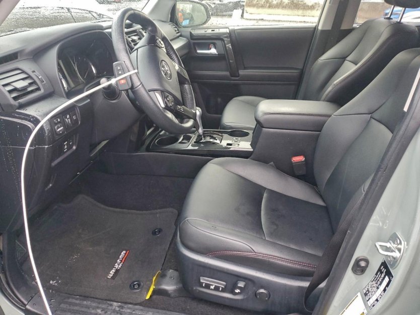 Salvage 2023 Toyota 4runner Se