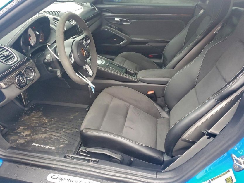 Salvage 2024 Porsche 718 Cayman Gts