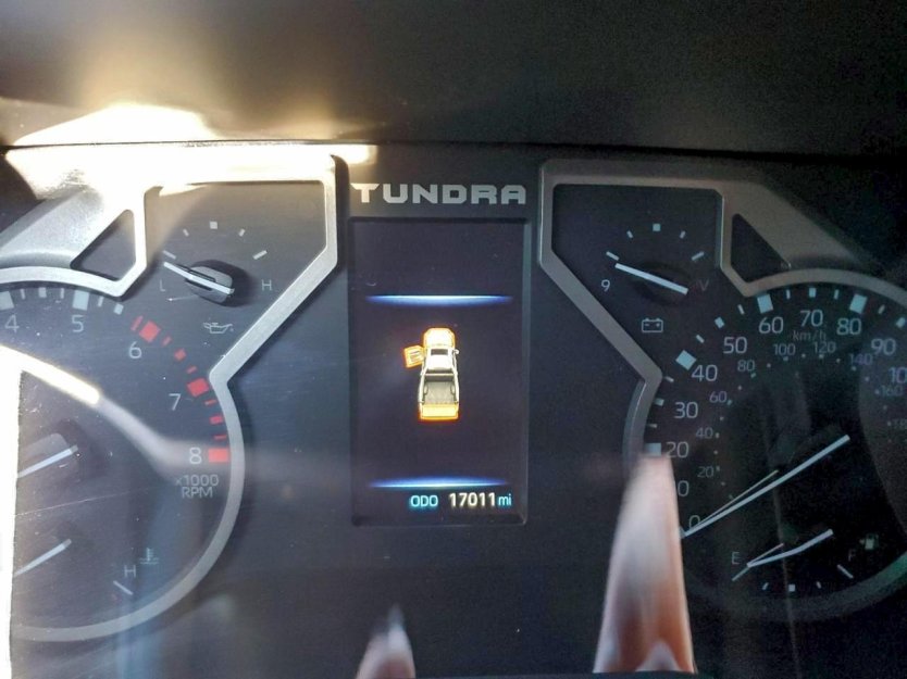 Salvage 2025 Toyota Tundra 