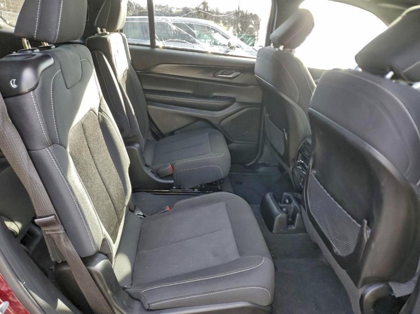 Salvage 2025 Jeep Grand Cherokee L 