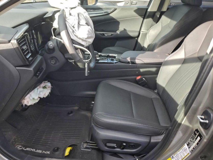 Salvage 2025 Lexus Nx 350h 