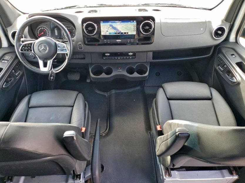 Salvage 2024 Mercedes-benz Sprinter 
