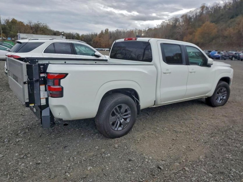 Salvage 2025 Nissan Frontier Sv 