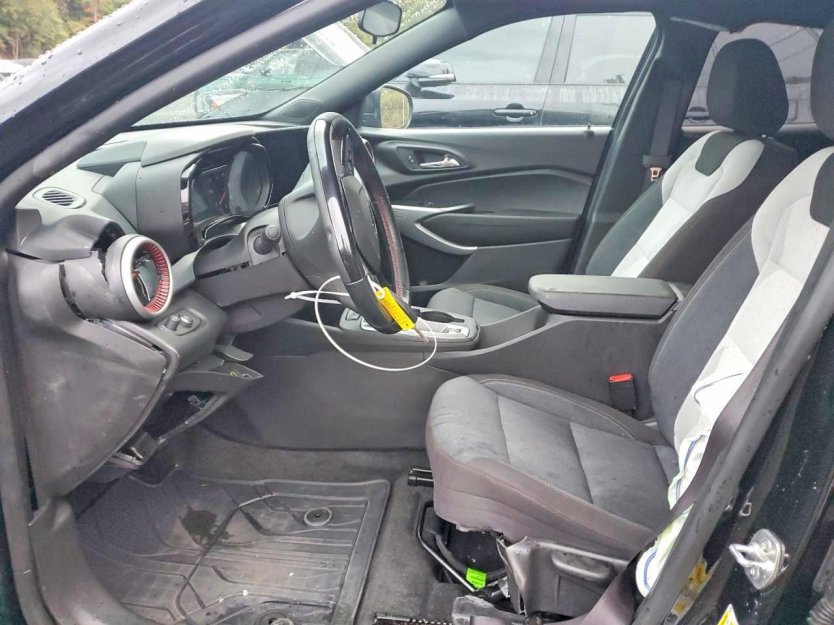 Salvage 2024 Chevrolet Trax 1rs