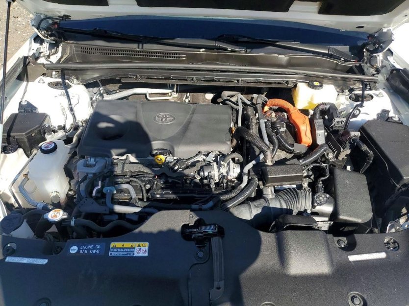 Salvage 2023 Toyota Crown Xle