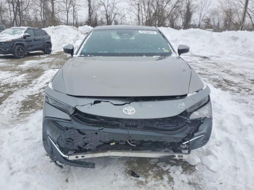 Salvage 2023 Toyota Crown Limited