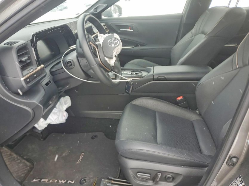 Salvage 2023 Toyota Crown Limited