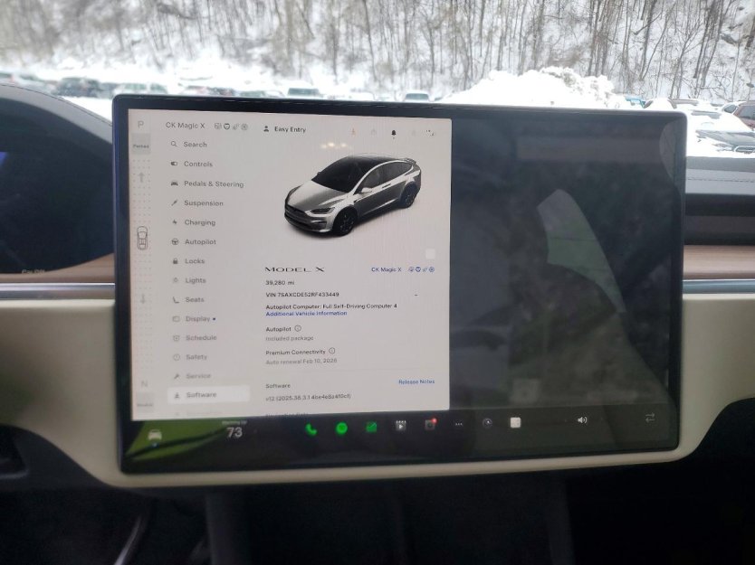 Salvage 2024 Tesla Model X 