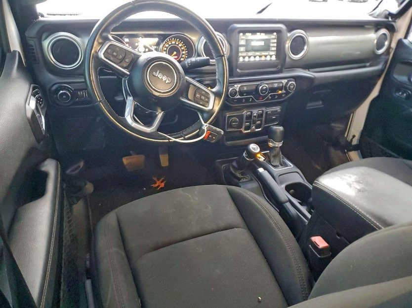 Salvage 2021 Jeep Wrangler Unlimited Sahara