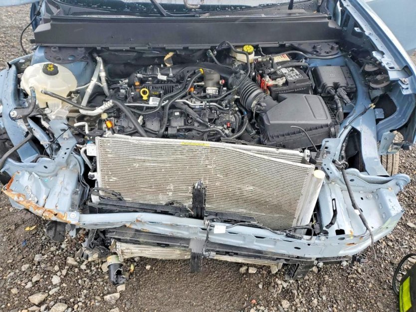 Salvage 2024 Ford Maverick 