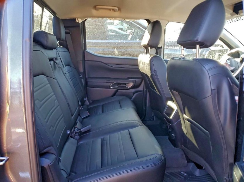 Salvage 2025 Ford Ranger Lariat