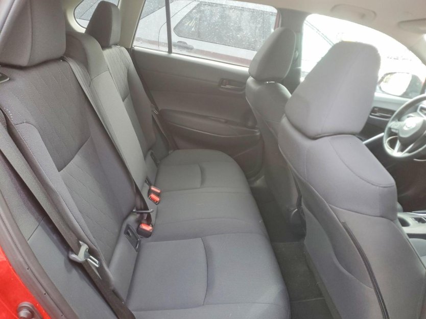 Авто з США 2024 Toyota Corolla Cross Le