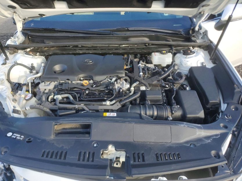 Salvage 2022 Toyota Avalon Xle