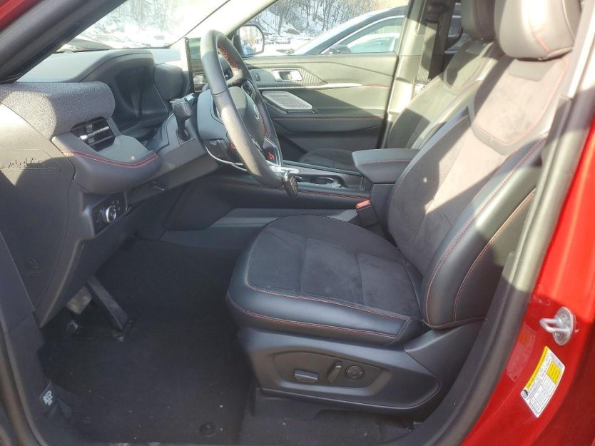 Salvage 2025 Ford Explorer St