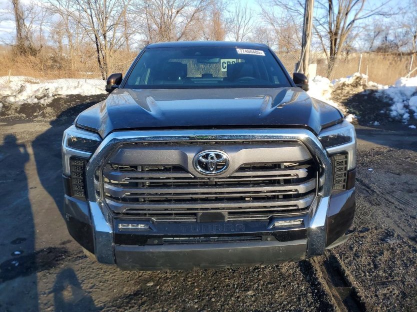 Salvage 2025 Toyota Tundra Limited