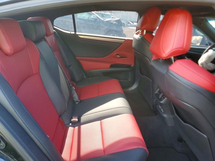 Salvage 2025 Lexus Es 300h Sport Handling