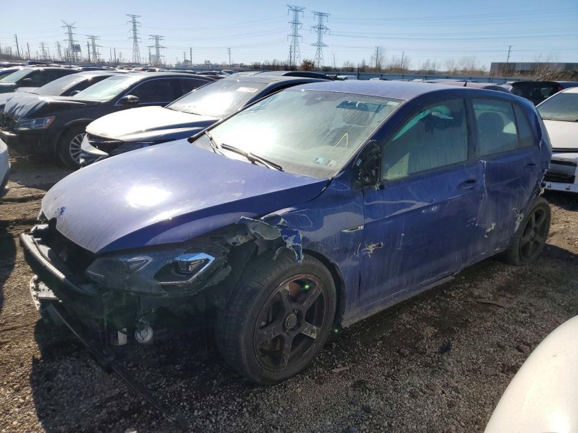 Salvage 2018 Volkswagen Golf R