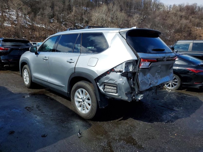 Salvage 2024 Toyota Grand Highlander Xle