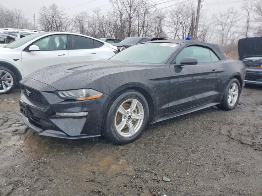 Salvage 2020 Ford Mustang 