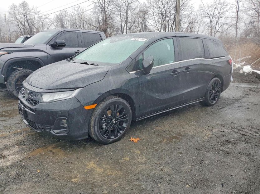 Salvage 2025 Honda Odyssey Sport-l