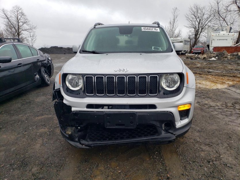 Salvage 2019 Jeep Renegade Latitude