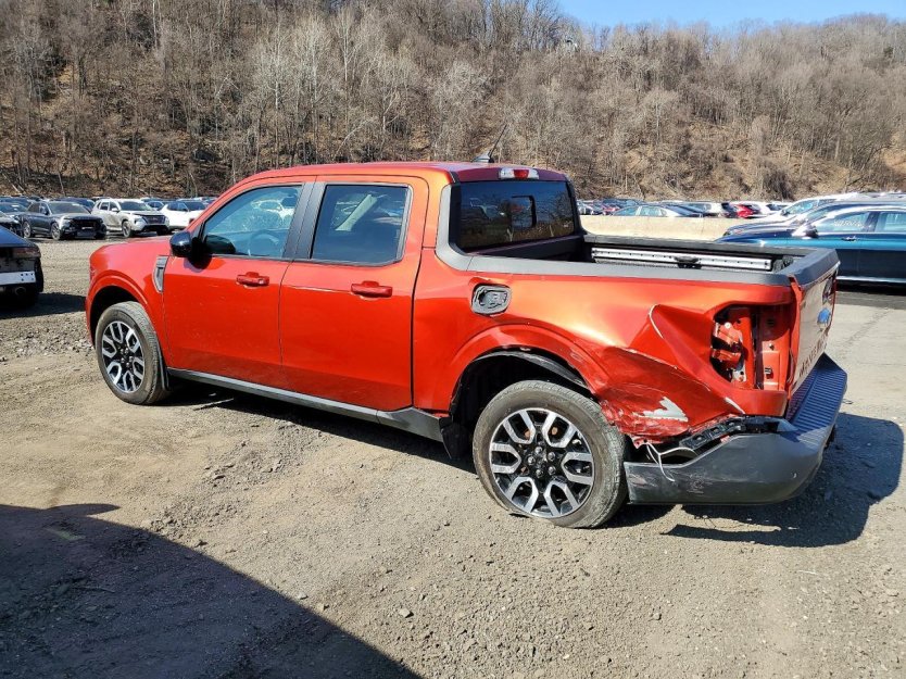 Salvage 2024 Ford Maverick Lariat
