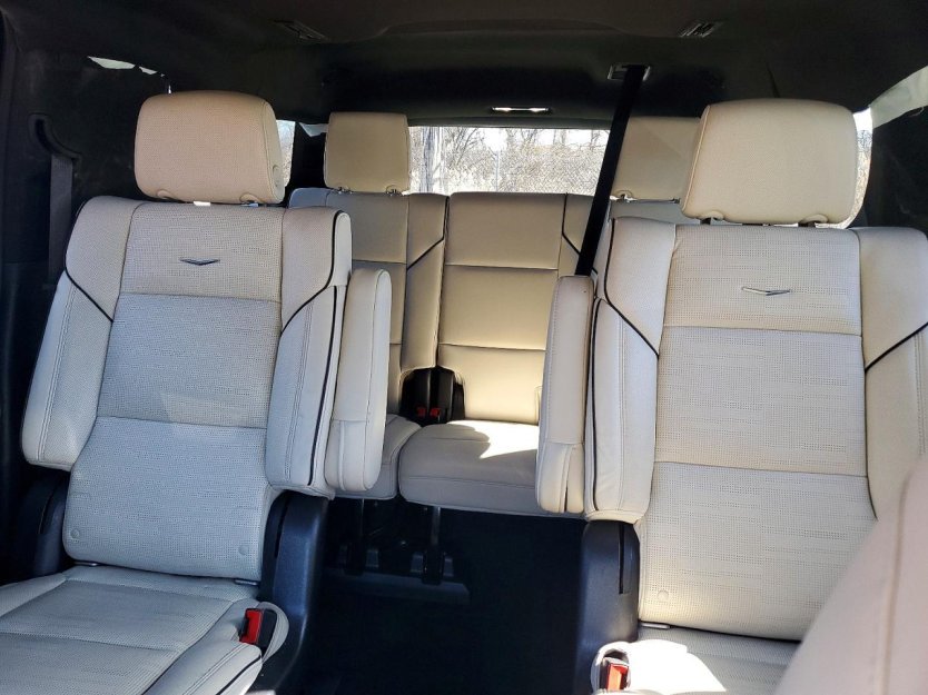 Salvage 2022 Cadillac Escalade Esv Sport