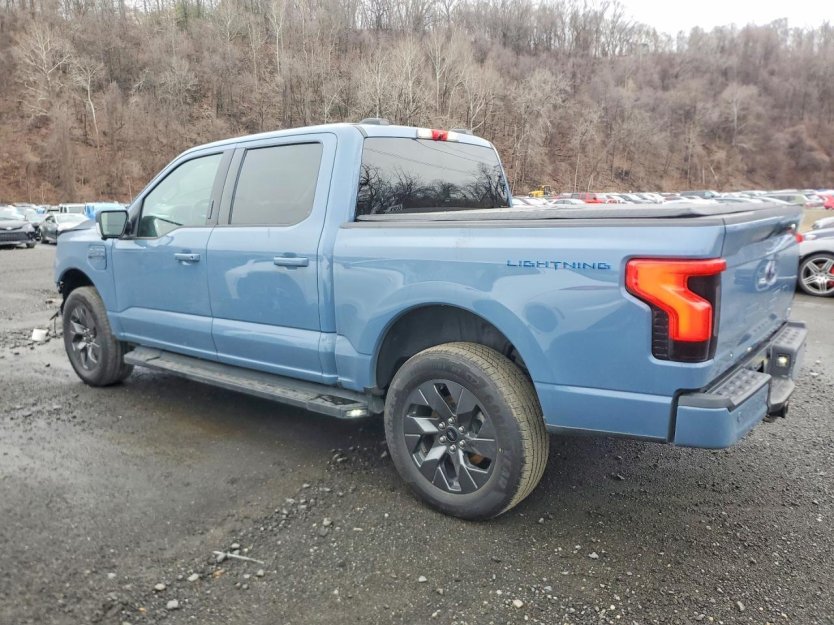 Salvage 2023 Ford F150 Lightning Pro