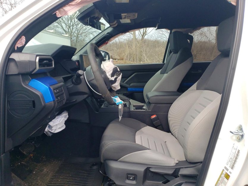 Salvage 2025 Toyota Tacoma Trd Off-road