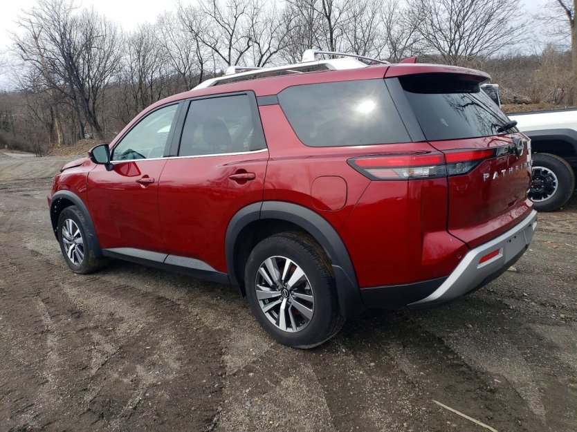 Авто з США 2024 Nissan Pathfinder 