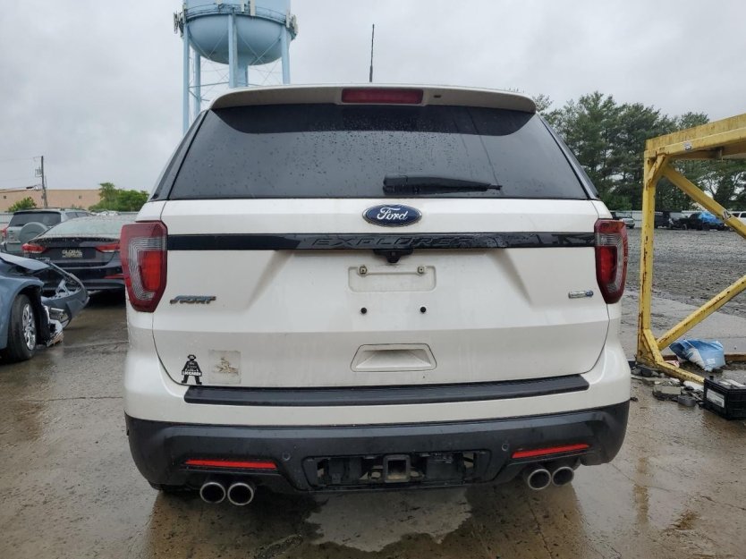 Salvage 2019 Ford Explorer Sport