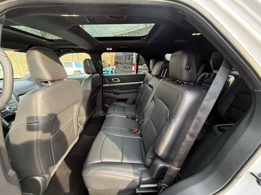 Salvage 2019 Ford Explorer Sport