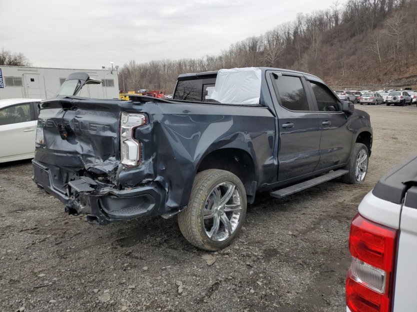 Salvage 2021 Chevrolet Silverado Rst