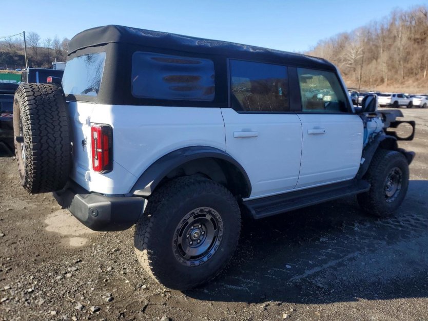 Salvage 2025 Ford Bronco Outer Banks