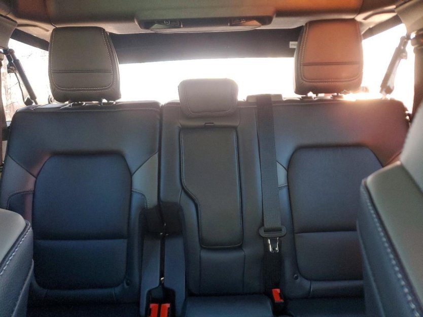 Salvage 2025 Ford Bronco Outer Banks