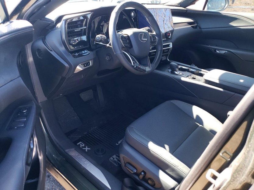 Salvage 2025 Lexus Rx 350 