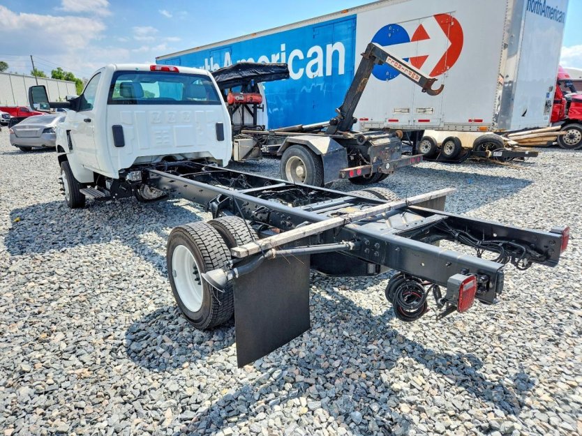 Salvage 2023 International Cv515 Flat Bed Truck