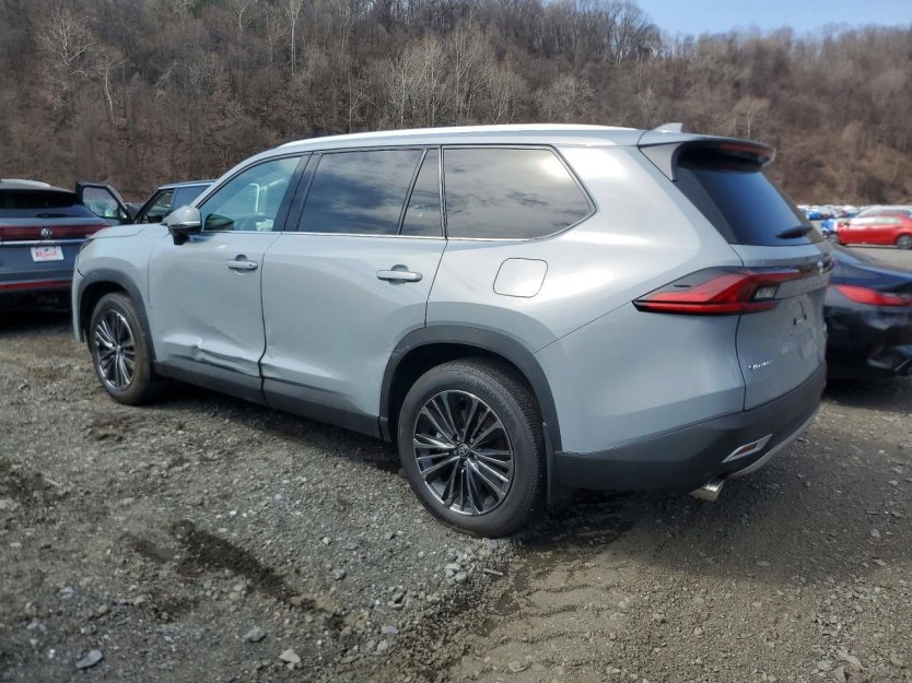 Salvage 2025 Toyota Grand Highlander Hybrid Max Platinum