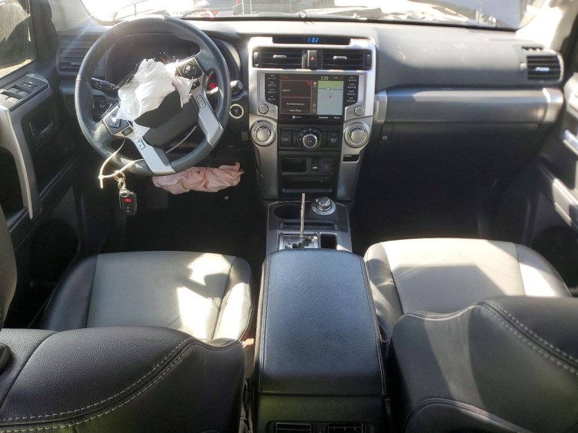Salvage 2022 Toyota 4runner 