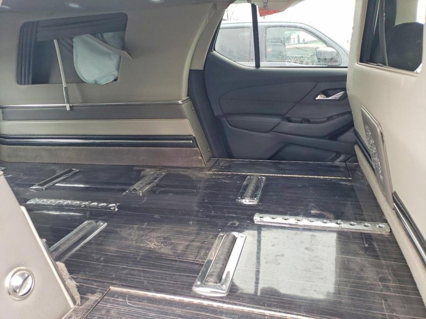 Salvage 2019 Chevrolet Traverse Hearse