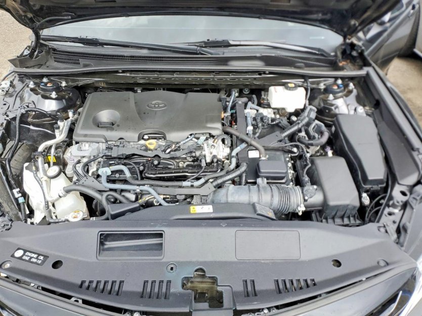 Salvage 2023 Toyota Camry Se