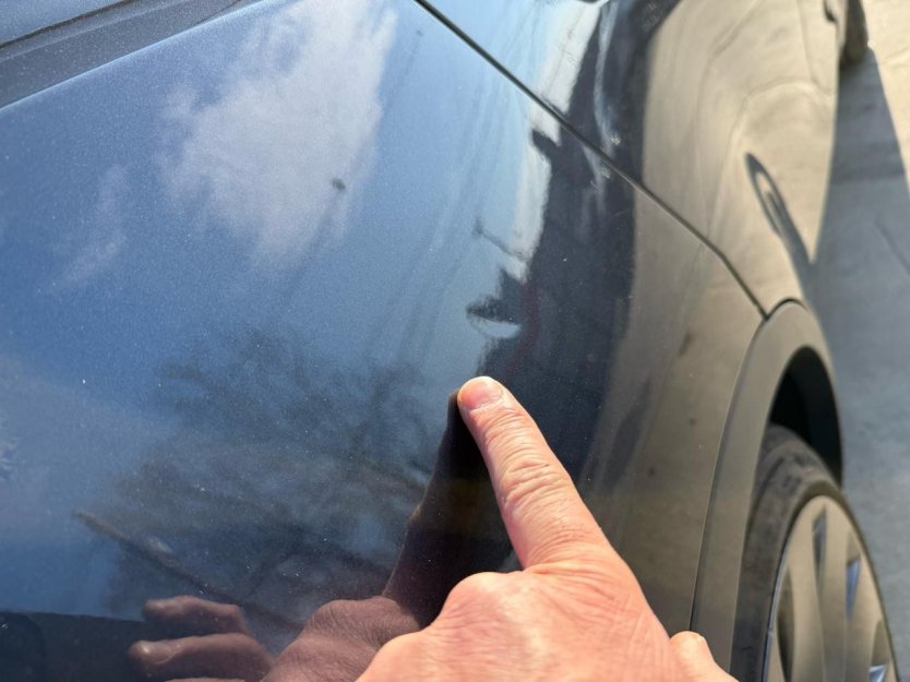 Salvage 2025 Tesla Model Y 