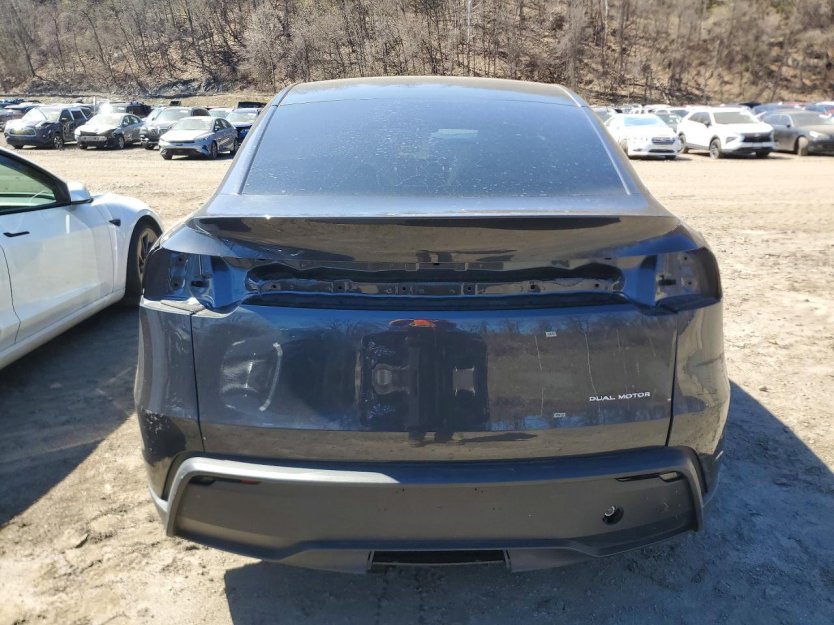 Salvage 2026 Tesla Model Y 